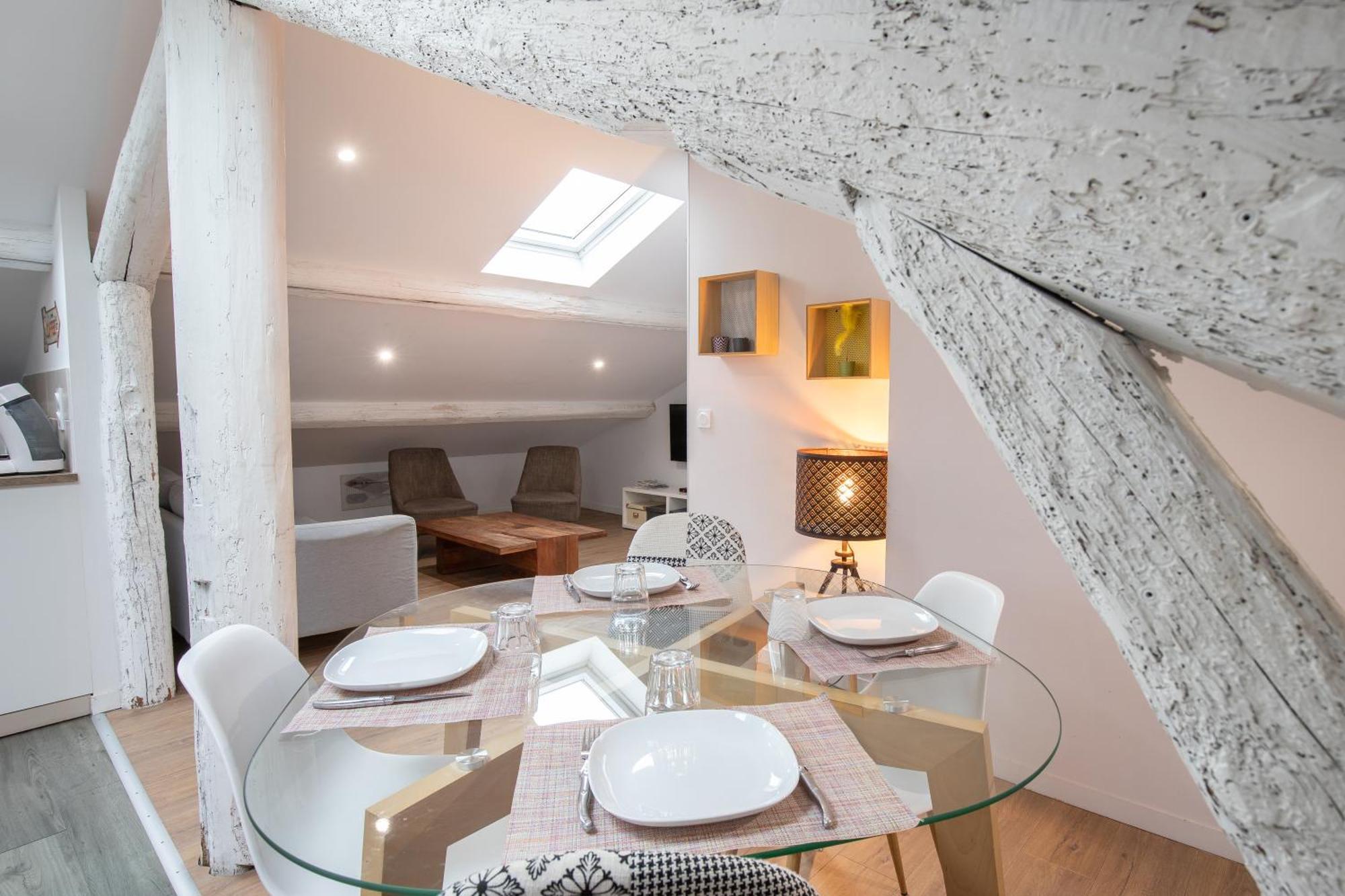 La Chic Comedie - 2 Chambres - Hypercentre - Wifi Montpellier Bagian luar foto